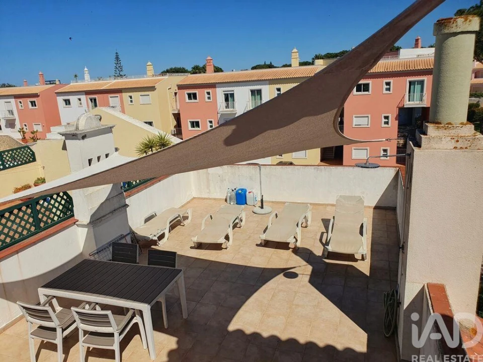 Apartamento T2 para Venda em Quarteira Foto 21