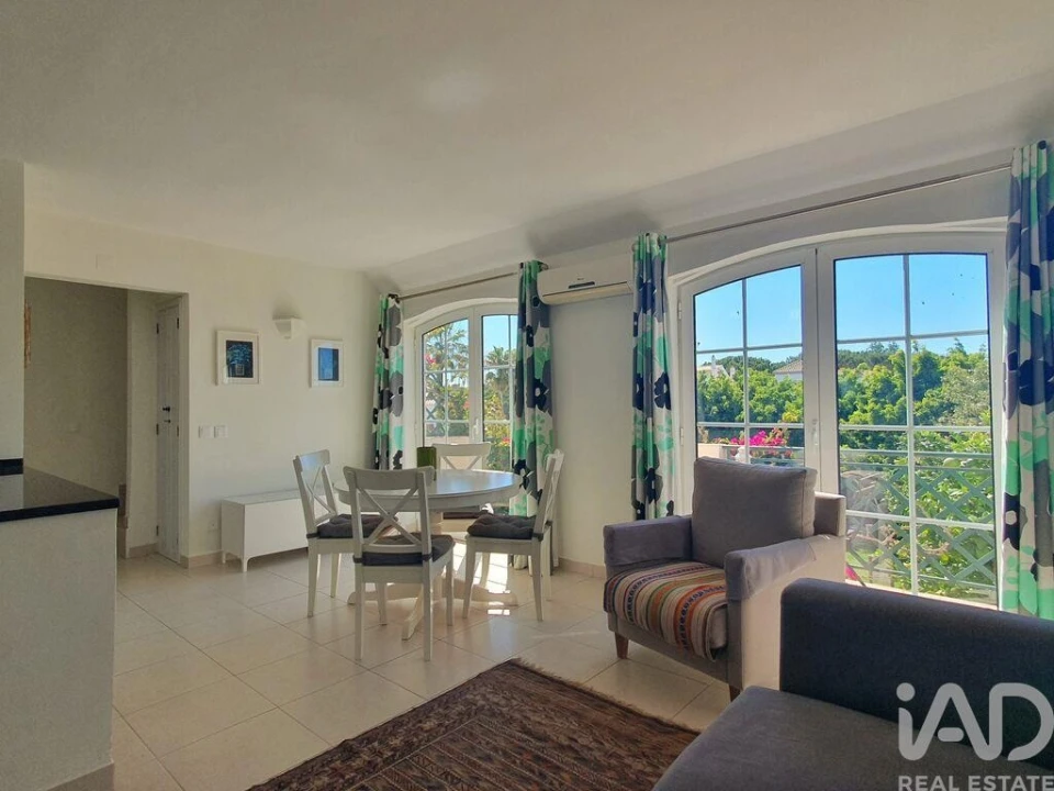 Apartamento T2 para Venda em Quarteira Foto 6