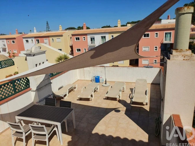 Apartamento T2 para Venda em Quarteira Foto 21
