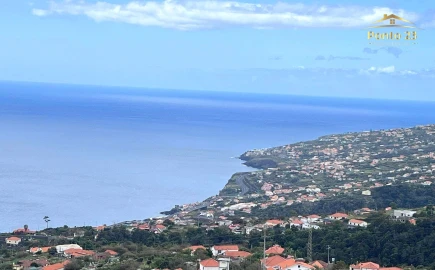 Terreno para Venda em Santa Cruz