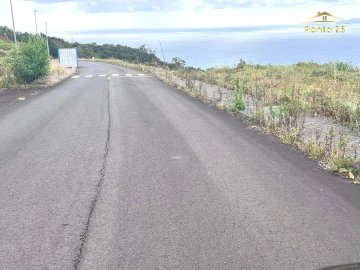 Terreno para Venda em Santa Cruz