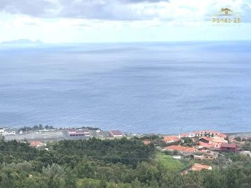 Terreno para Venda em Santa Cruz