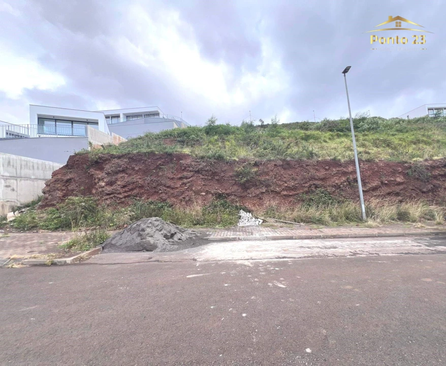Terreno para Venda em Santa Cruz Foto 1