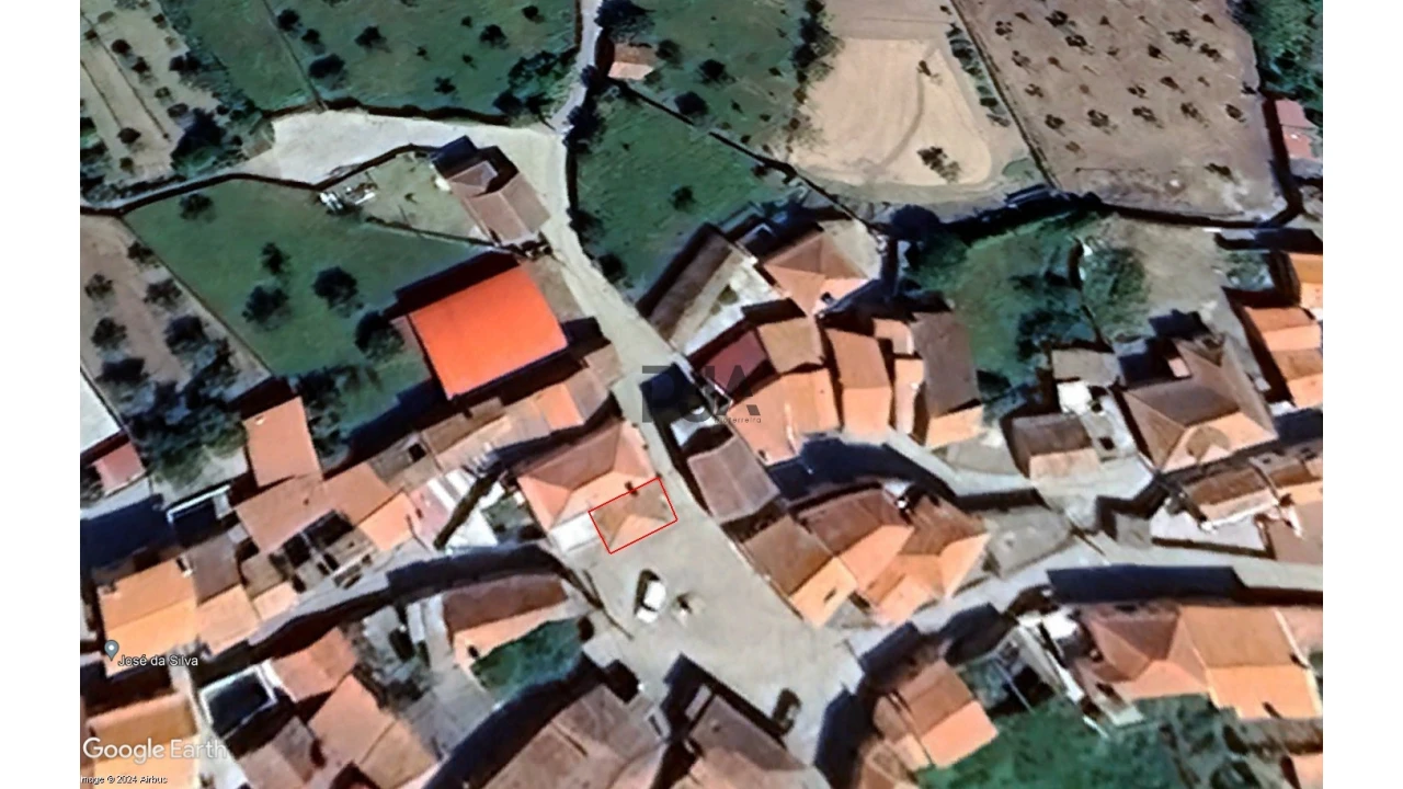 Moradia T2 para Venda em Vila Cortes da Serra Foto 16