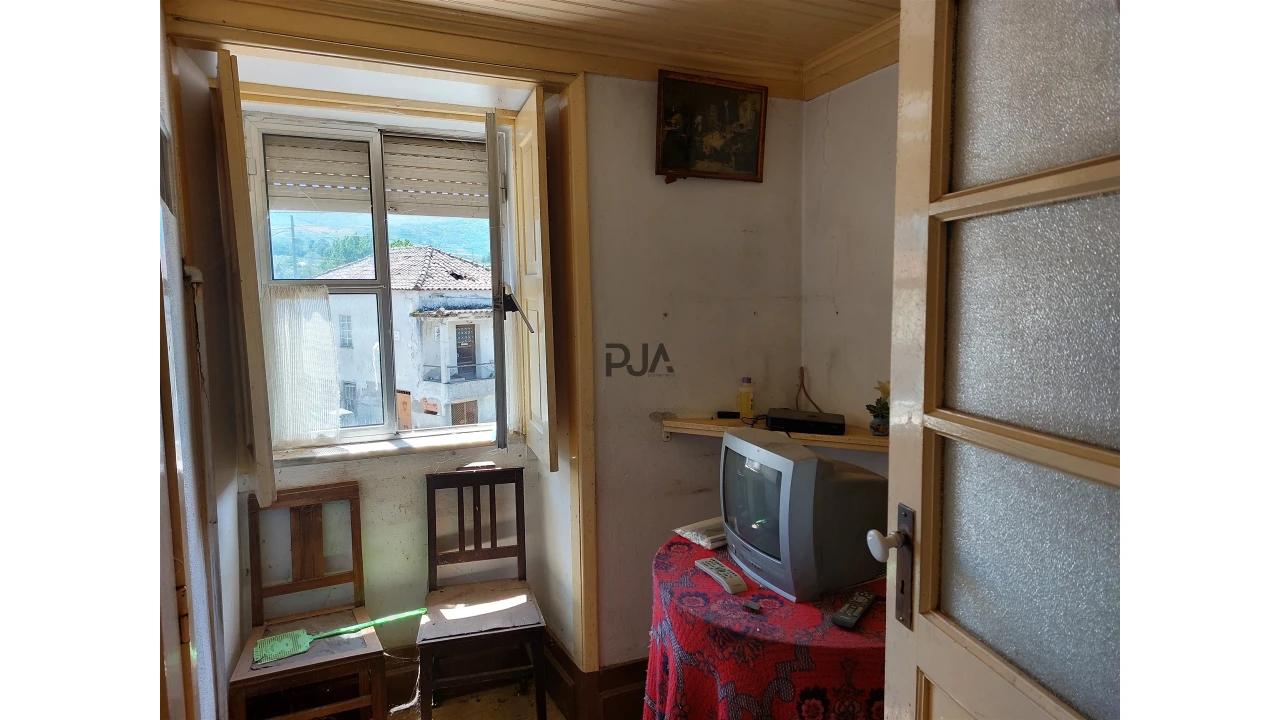 Moradia T2 para Venda em Vila Cortes da Serra Foto 10