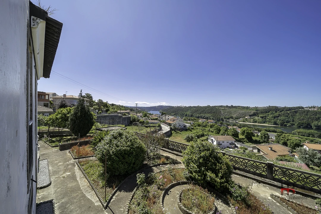 Quinta T5 para Venda em Gondomar (São Cosme), Valbom e Jovim Foto 17
