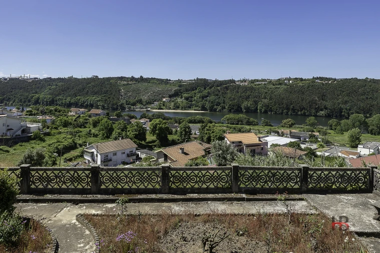Quinta T5 para Venda em Gondomar (São Cosme), Valbom e Jovim Foto 31