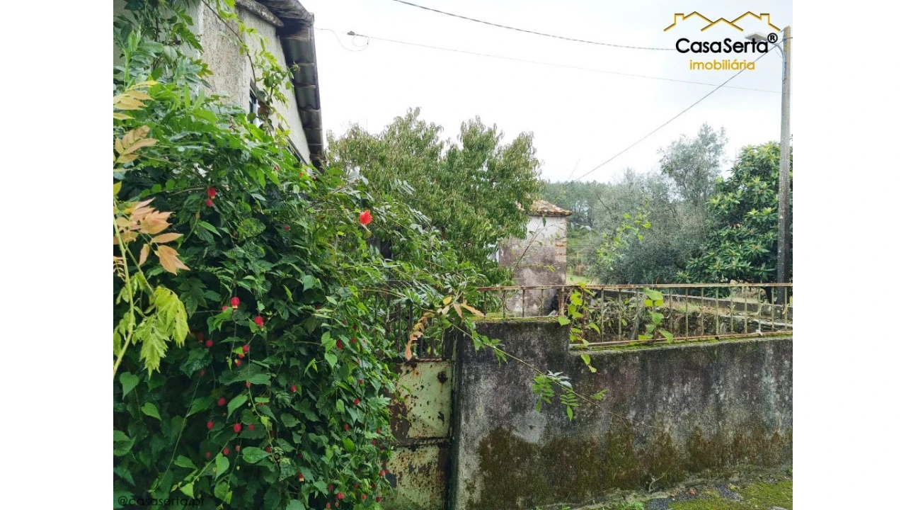 Moradia T4 para Venda em Carvalhal Foto 6