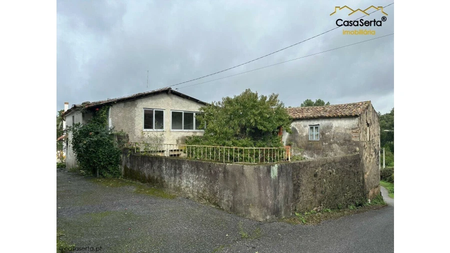 Moradia T4 para Venda em Carvalhal Foto 1