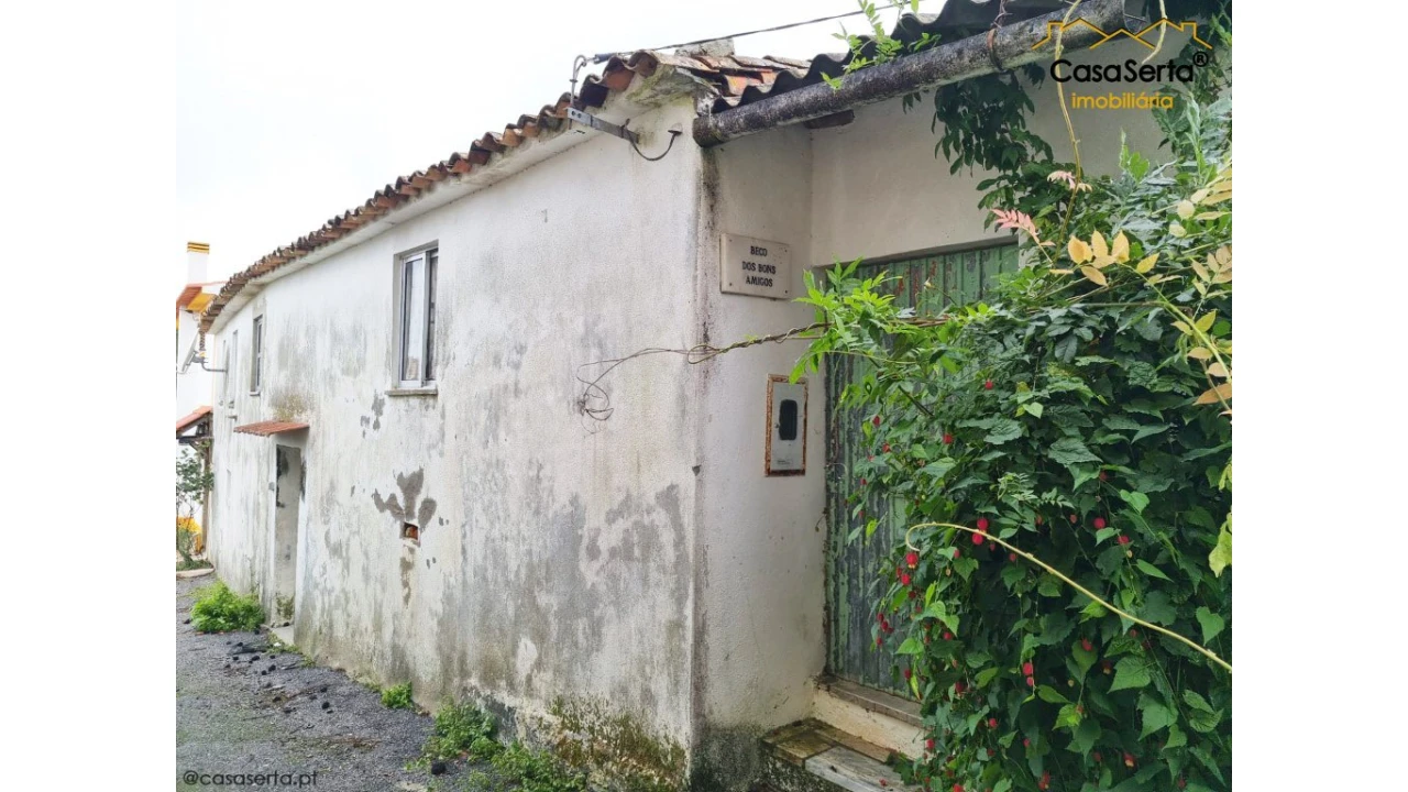 Moradia T4 para Venda em Carvalhal Foto 2