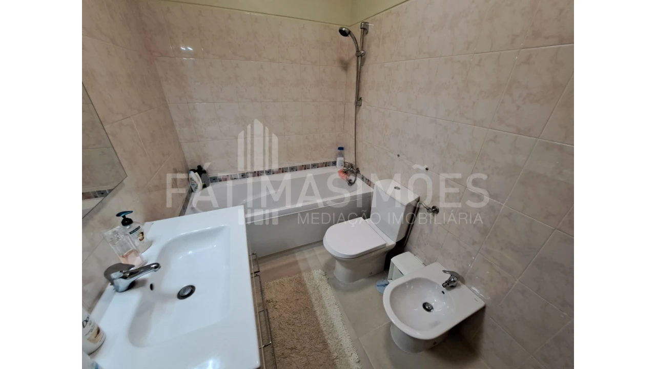 Apartamento T3 para Venda em Vila Praia de Ancora Foto 28