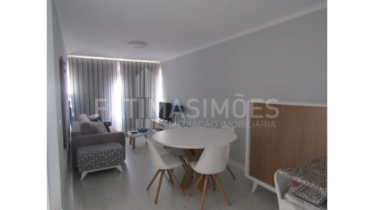 Apartamento T1 para Venda em Vila Praia de Ancora Foto 3