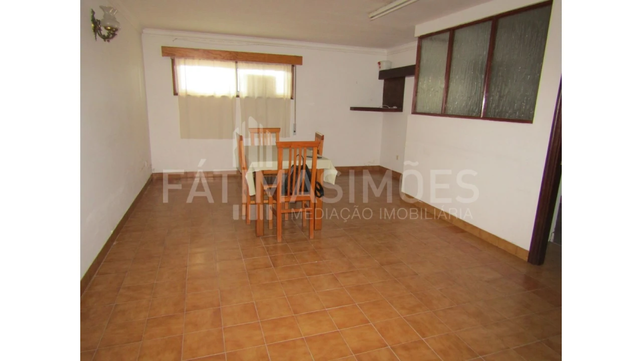 Armazém para Venda em Vila Praia de Ancora Foto 1