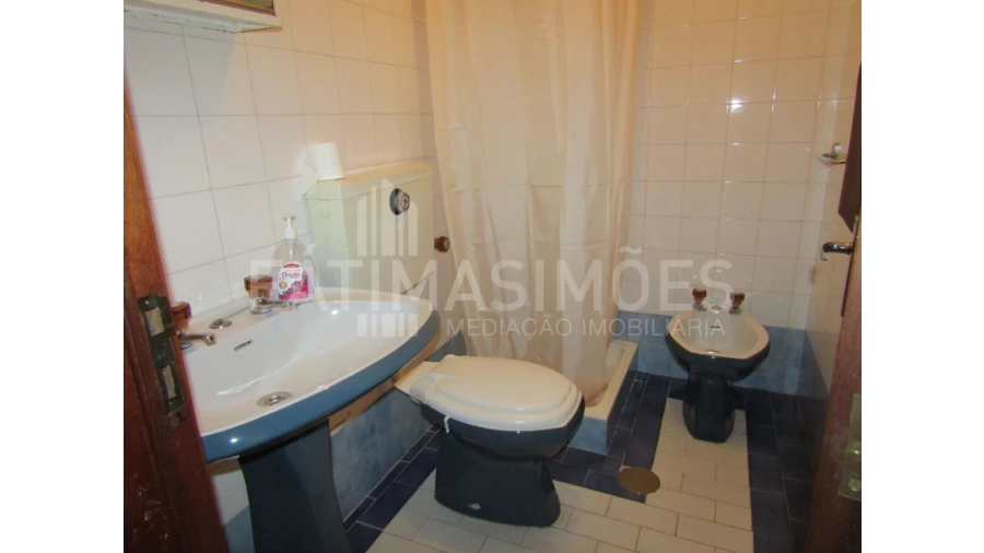 Armazém para Venda em Vila Praia de Ancora Foto 6