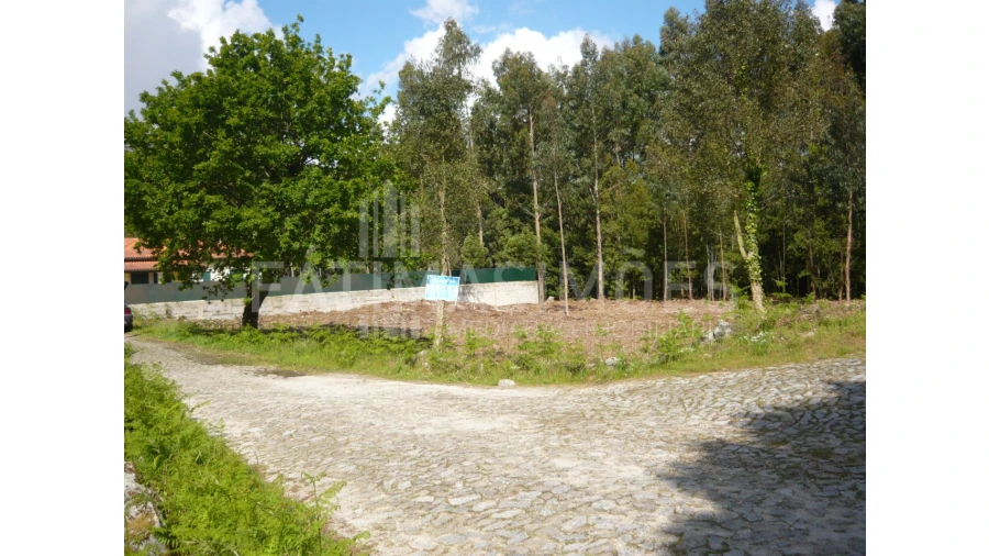 Terreno para Venda em Vilar de Mouros Foto 6
