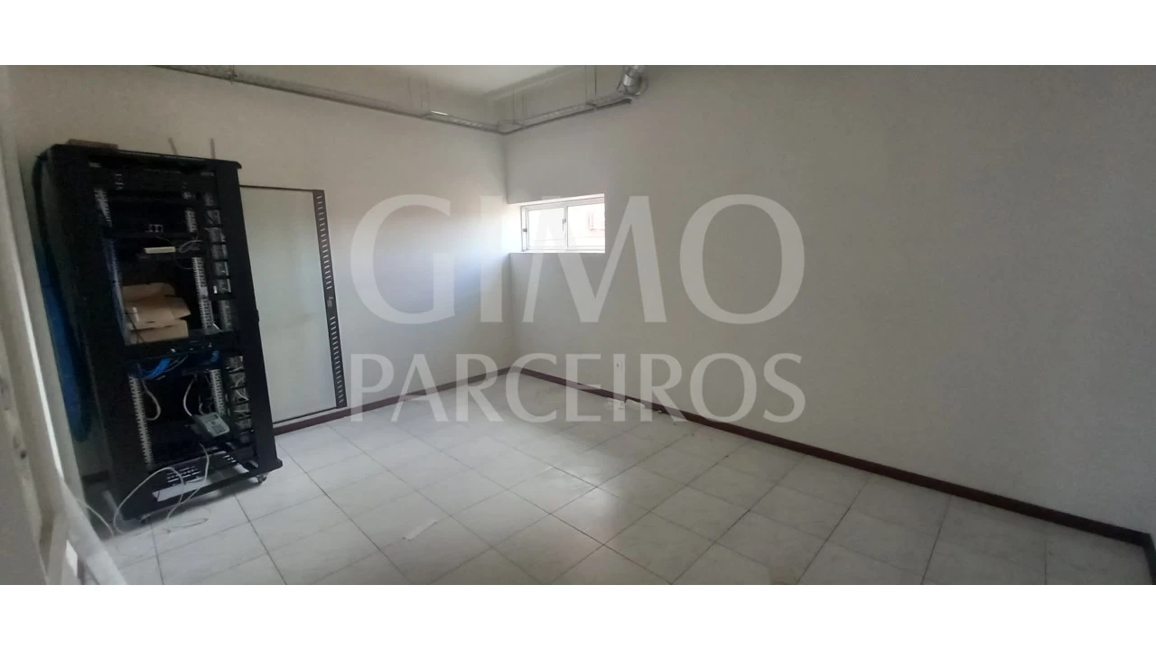 Loja para Venda em Oiã Foto 8