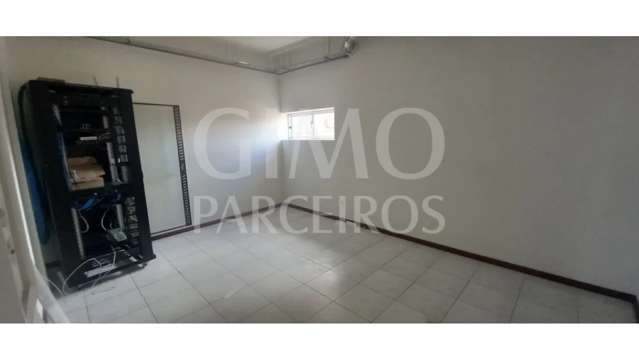 Loja para Venda em Oiã Foto 8