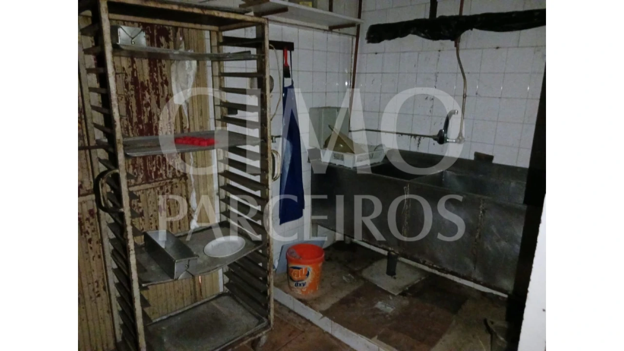 Loja para Venda em Bustos, Troviscal e Mamarrosa Foto 23