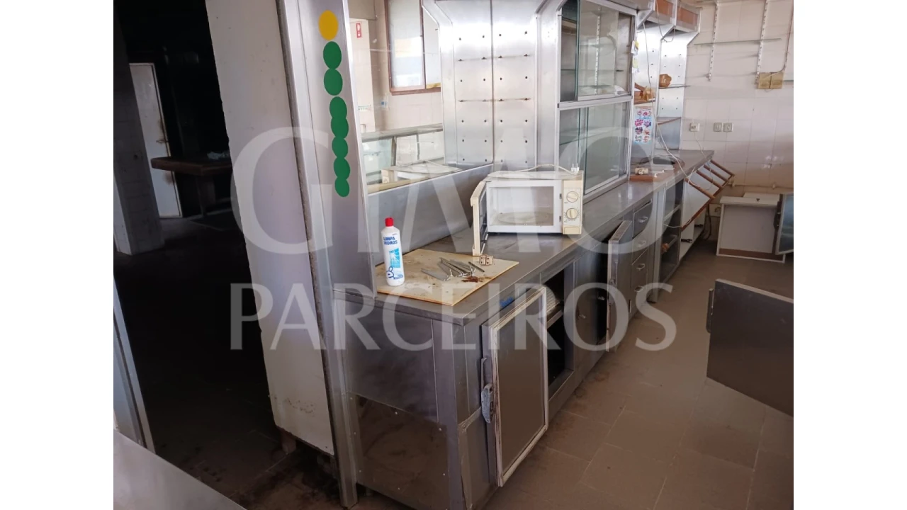 Loja para Venda em Bustos, Troviscal e Mamarrosa Foto 9