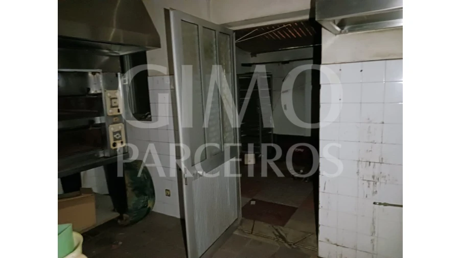 Loja para Venda em Bustos, Troviscal e Mamarrosa Foto 21