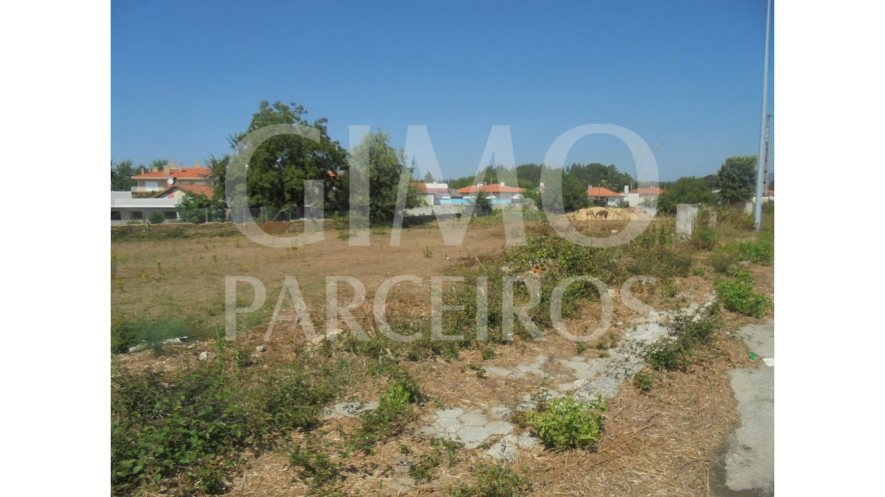 Terreno para Venda em Aguada de Cima Foto 4