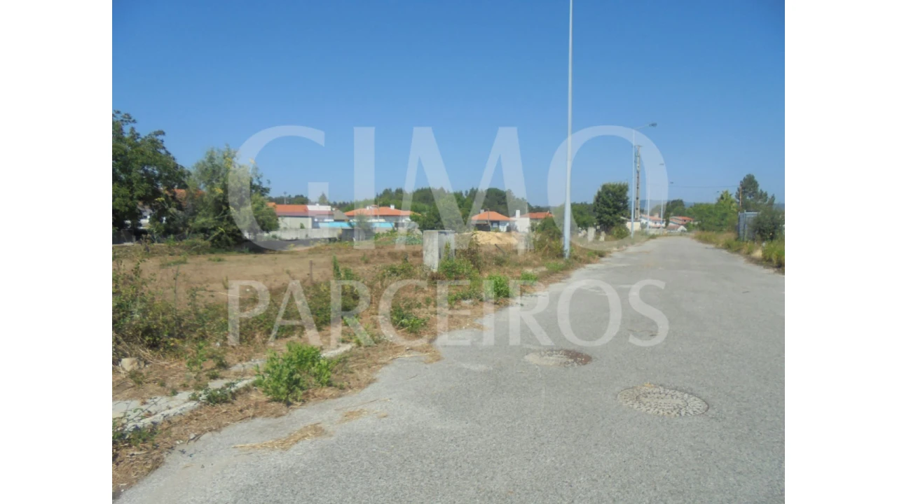 Terreno para Venda em Aguada de Cima Foto 5