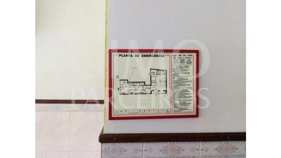 Negócio para Venda em Barrô e Aguada de Baixo Foto 5