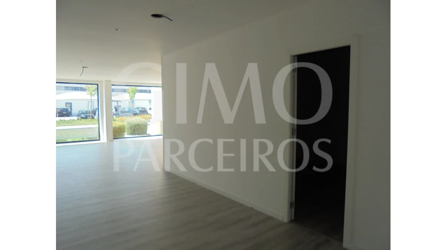 Loja para Venda em Vagos e Santo António Foto 7