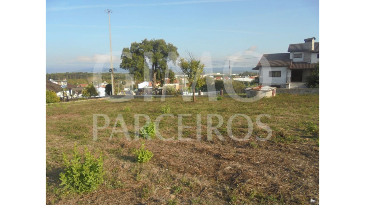 Terreno para Venda em Barrô e Aguada de Baixo Foto 5
