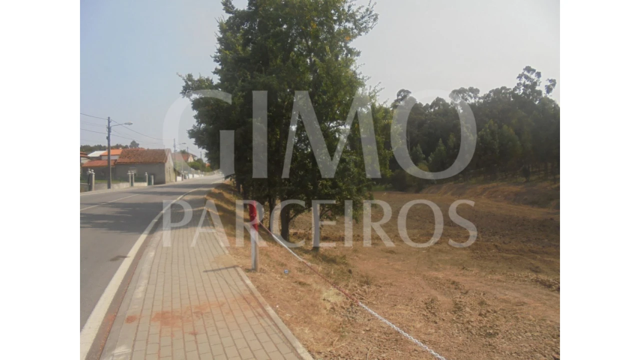 Terreno para Venda em Sangalhos Foto 1