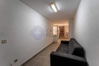Moradia T3 para Venda em Santa Marinha e São Pedro da Afurada