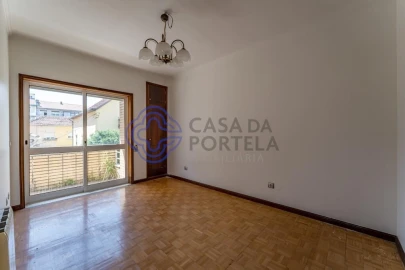 Moradia T3 para Venda em Santa Marinha e São Pedro da Afurada