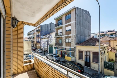 Moradia T3 para Venda em Santa Marinha e São Pedro da Afurada