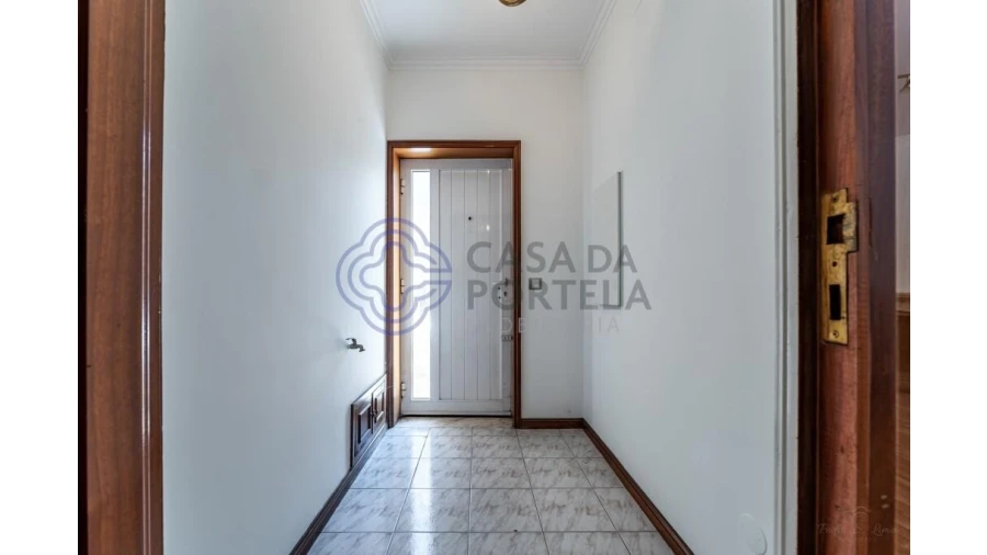 Moradia T3 para Venda em Santa Marinha e São Pedro da Afurada Foto 2