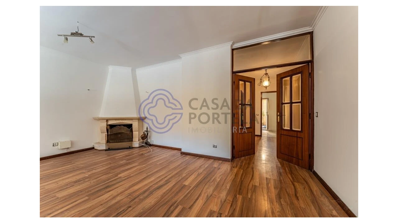 Moradia T3 para Venda em Santa Marinha e São Pedro da Afurada Foto 6