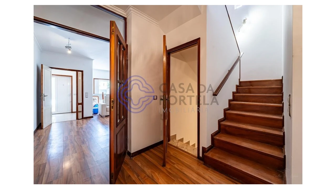 Moradia T3 para Venda em Santa Marinha e São Pedro da Afurada Foto 11