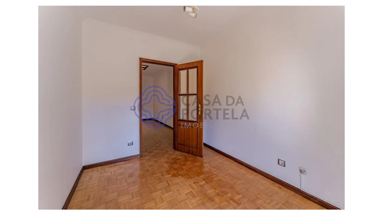 Moradia T3 para Venda em Santa Marinha e São Pedro da Afurada Foto 17