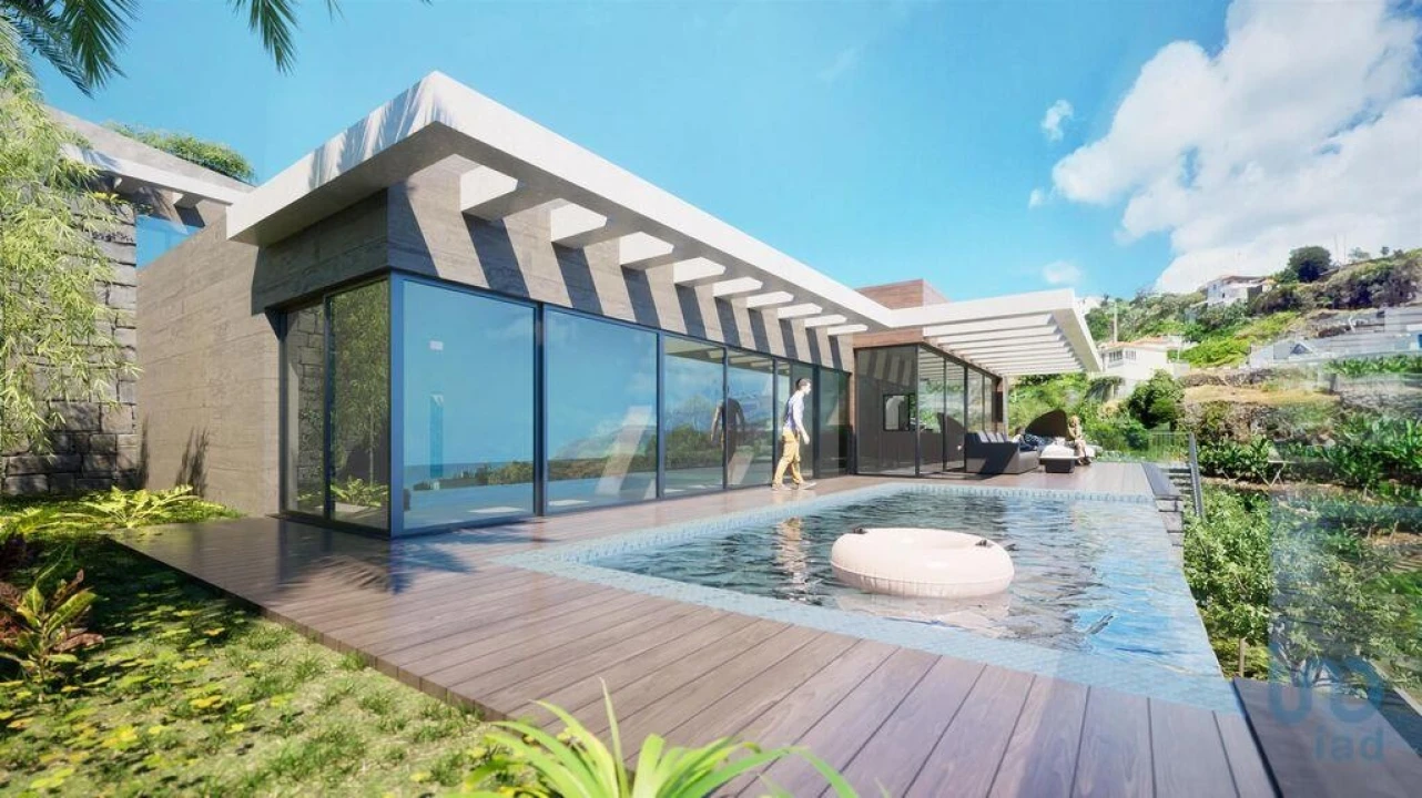 Moradia T3 para Venda em Arco da Calheta Foto 9