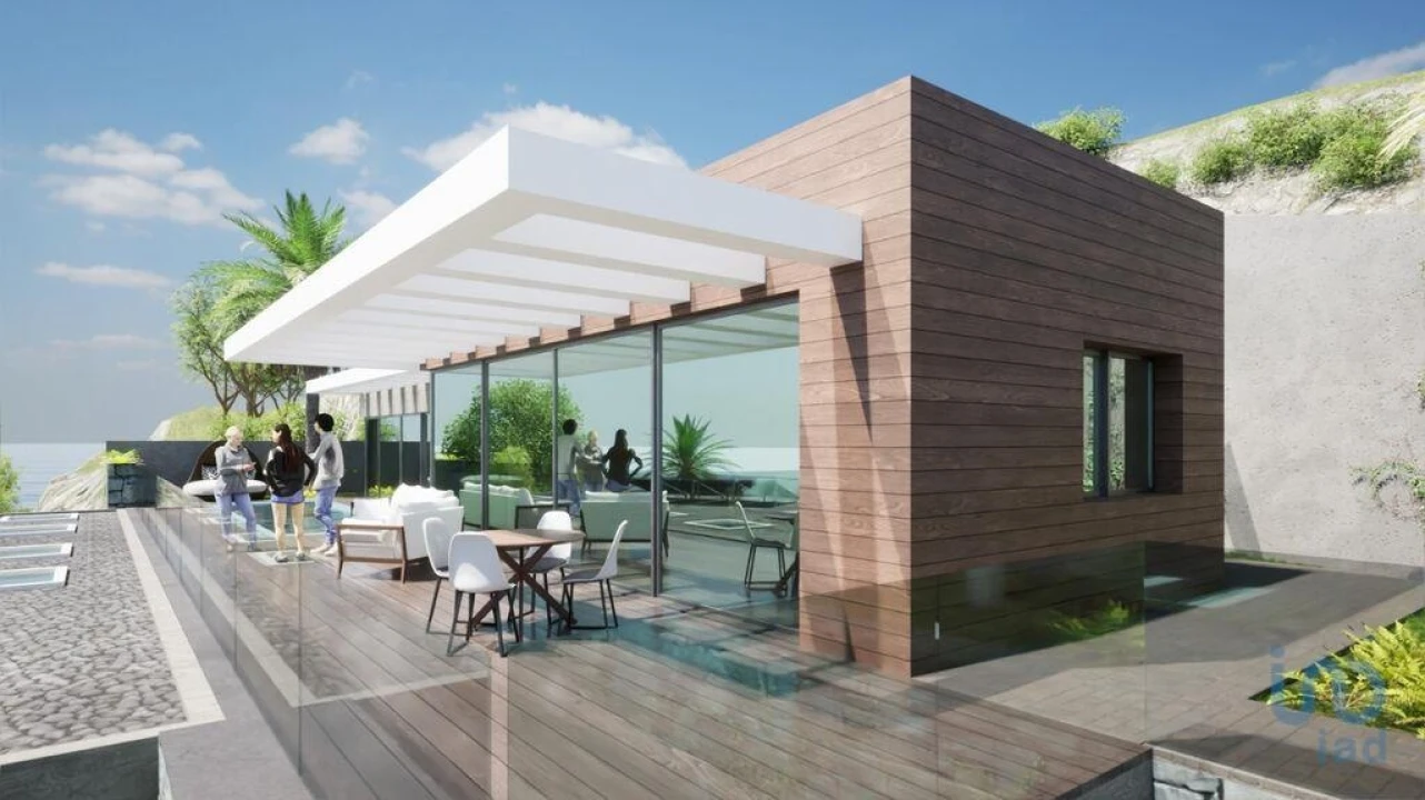 Moradia T3 para Venda em Arco da Calheta Foto 6