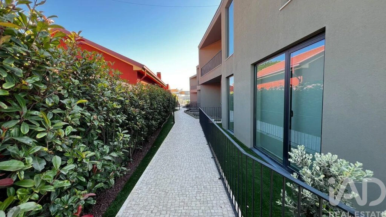 Moradia T3 para Venda em Canidelo Foto 29