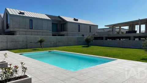 Moradia T3 para Venda em Canidelo