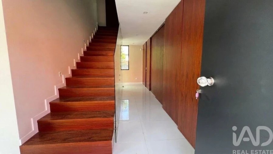 Moradia T3 para Venda em Canidelo Foto 2