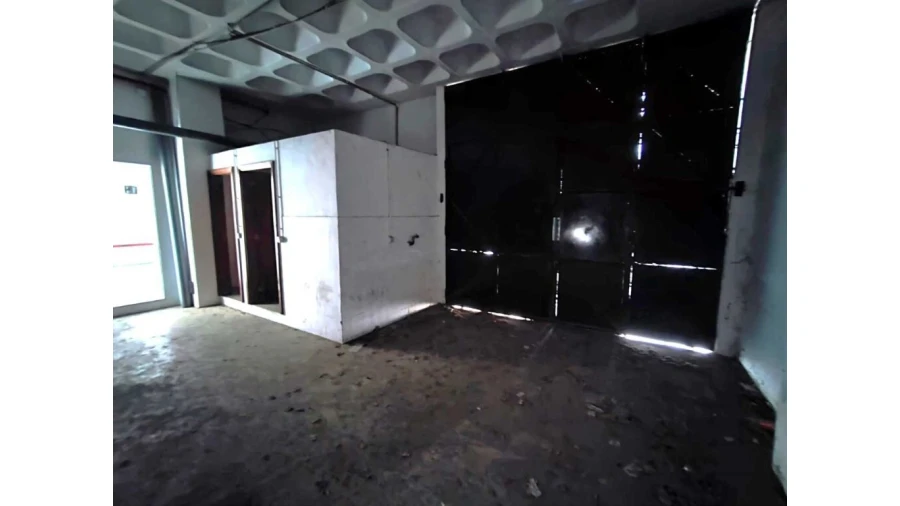 Armazém para Venda em Sacavém e Prior Velho Foto 5