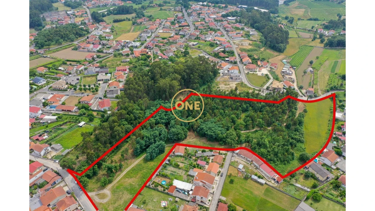 Terreno para Venda em Areias, Sequeirô, Lama e Palmeira Foto 11