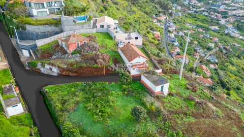 Terreno para Venda em Arco da Calheta