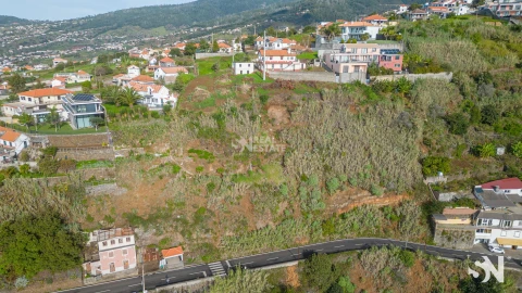 Terreno para Venda em Arco da Calheta