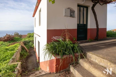 Terreno para Venda em Arco da Calheta