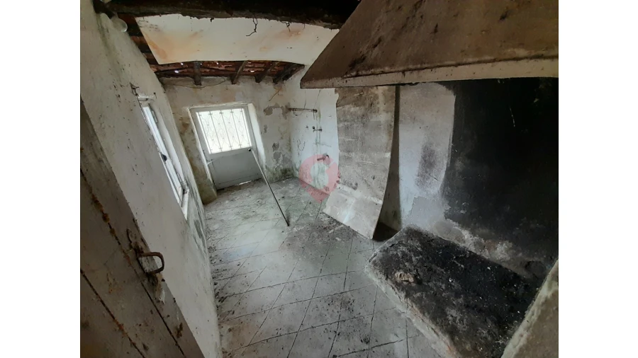 Moradia T2 para Venda em Chaviães e Paços Foto 6