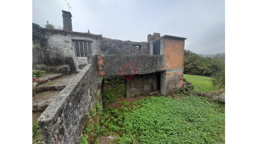 Moradia T2 para Venda em Chaviães e Paços Foto 4