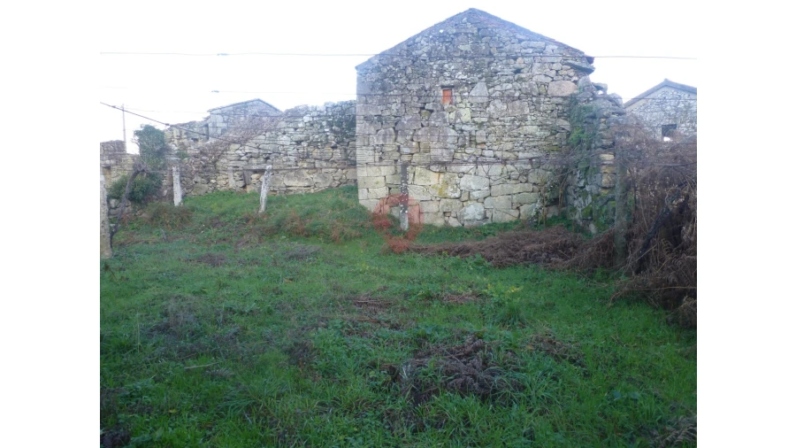 Moradia T0 para Venda em Longos Vales Foto 8